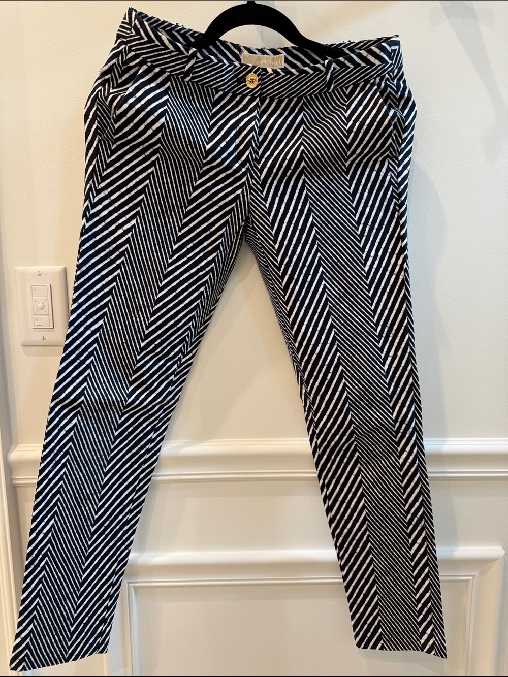MICHAEL Michael Kors Navy & White Chevron-Pattern Trousers